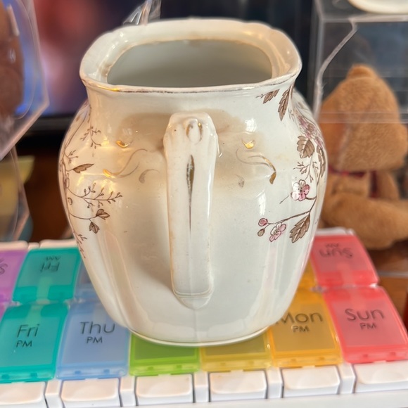 Vintage jar with handles and matching lid - Picture 7 of 9